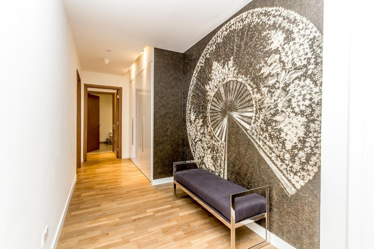 Dhh - Opposite To City Walk Mall - 3 Beds With Maids Room Дубай Екстер'єр фото