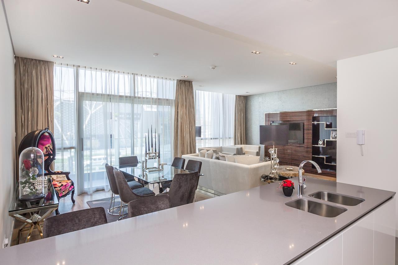 Dhh - Opposite To City Walk Mall - 3 Beds With Maids Room Дубай Номер фото